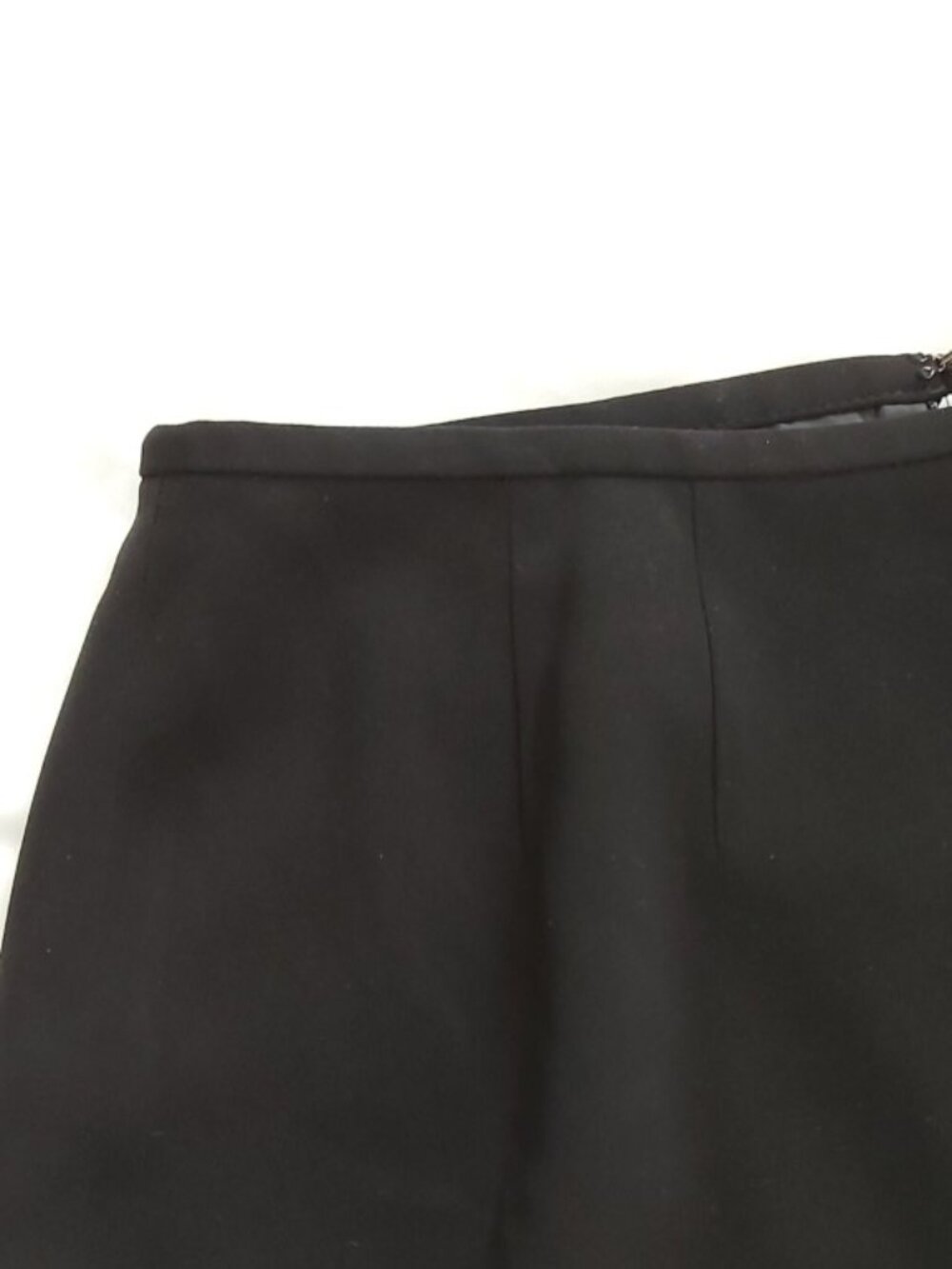 KASPER BLACK MINI SKIRT. NEW WITHOUT TAGS. SIZE 10